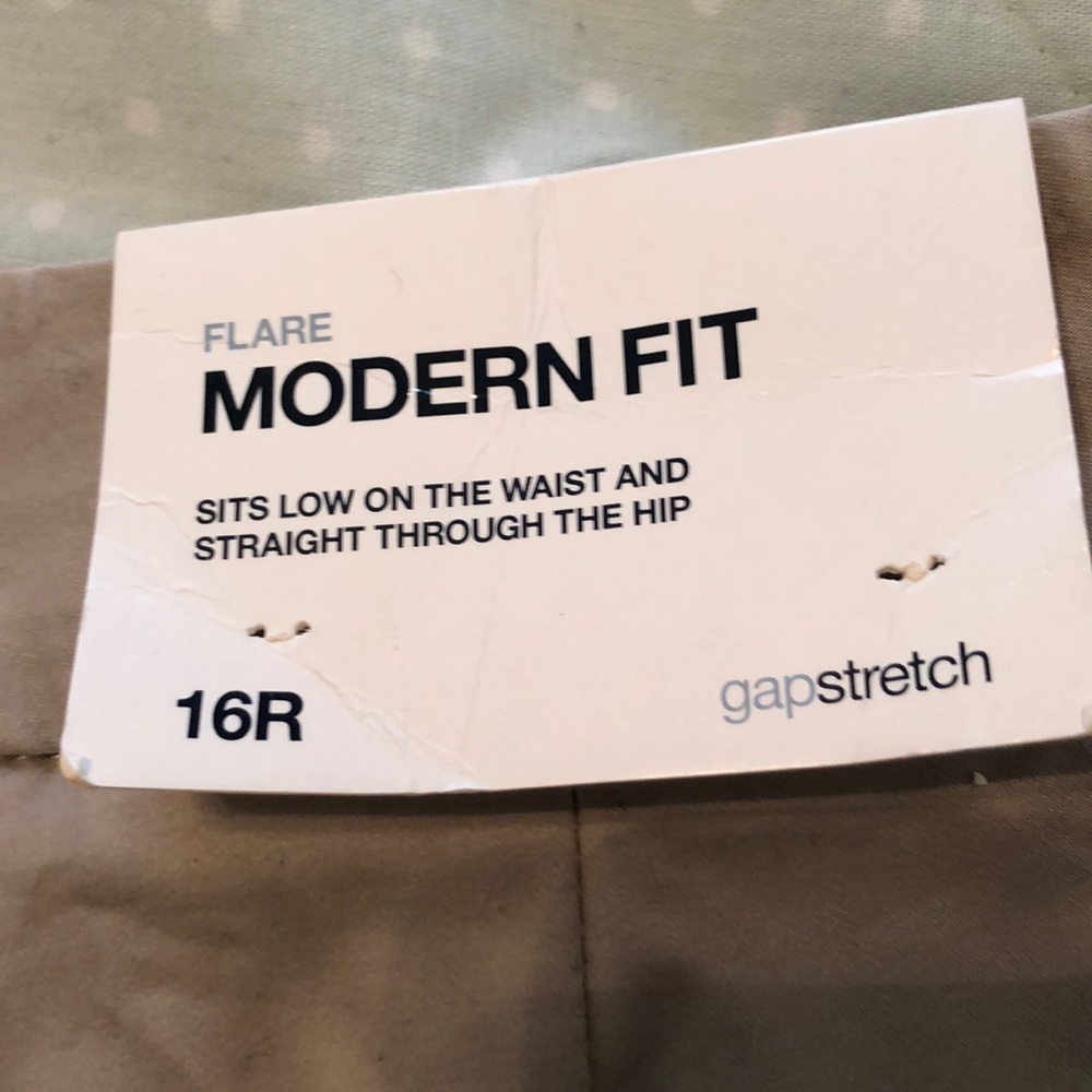 GAP women’s 16R pants Flare modern fit khaki